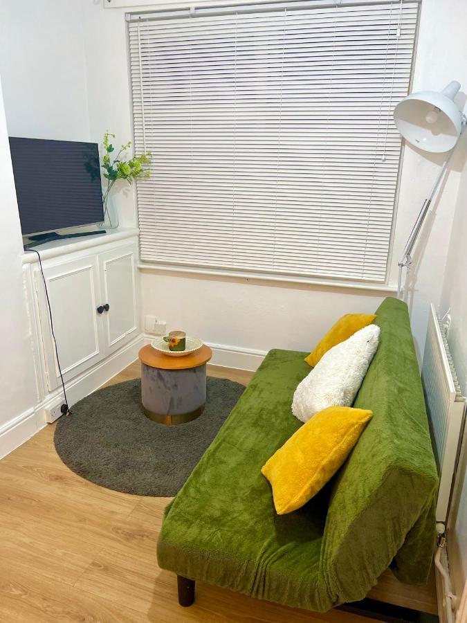 Edens Place Leicester Esterno foto